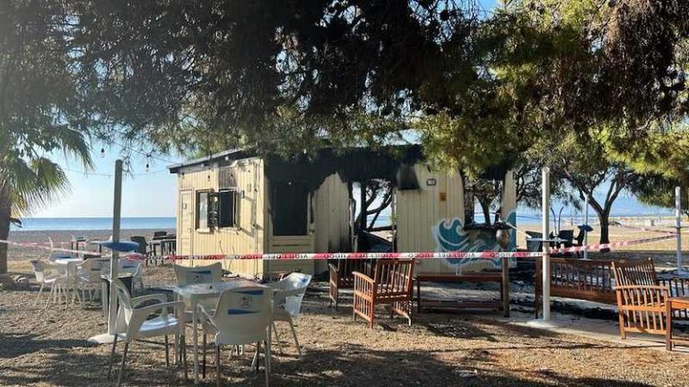 incendio chiosco villapiana