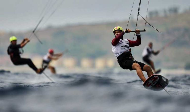 kitefoil gizzeria