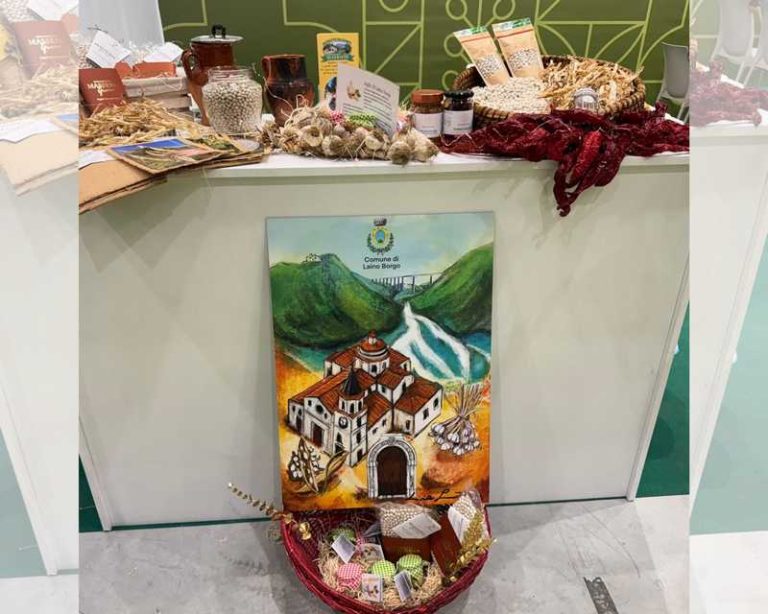 Laino Borgo protagonista al Vinitaly and the City di Sibari per promuovere il turismo esperienziale del Pollino