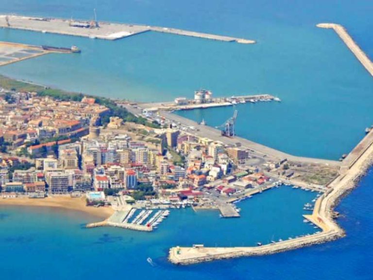 porto crotone