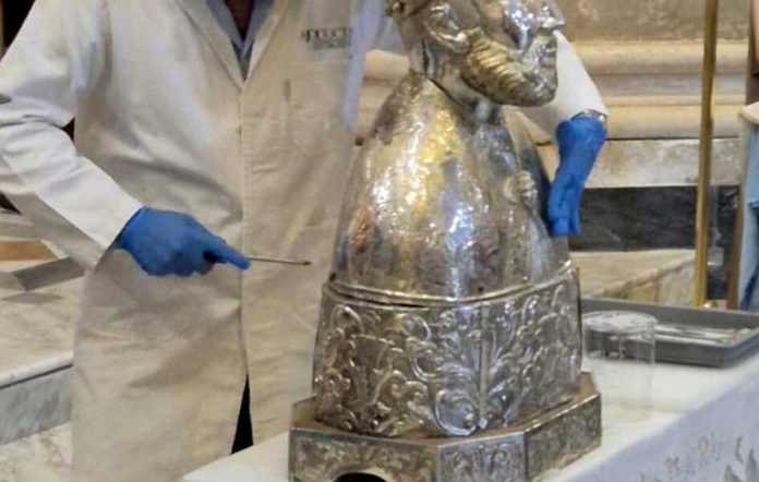 restauro busto reliquiario di San Vitaliano