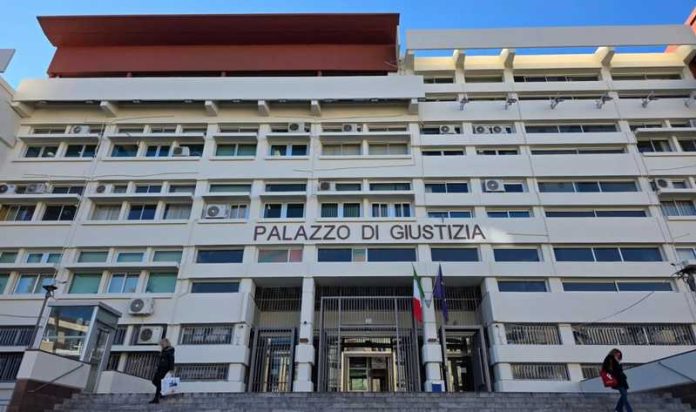 tribunale cosenza_entrata