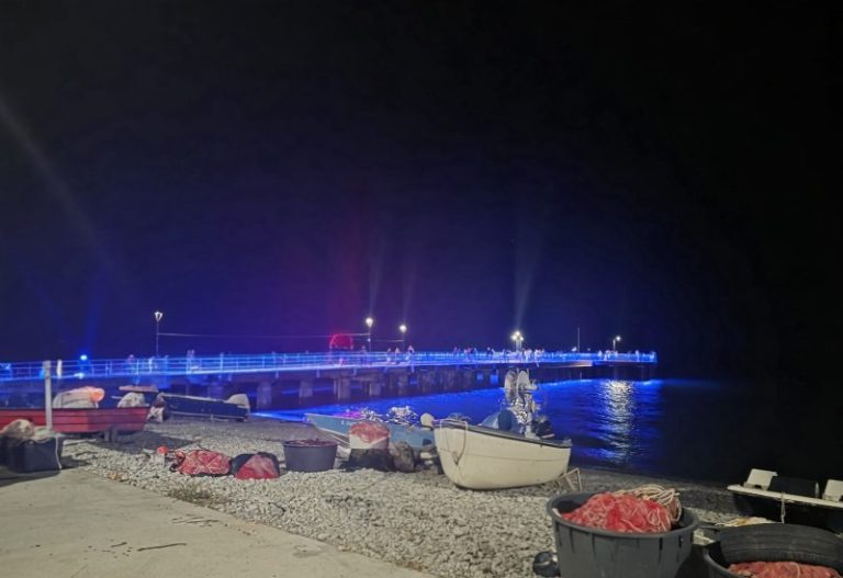 Calabria, poesia notturna: il legame indissolubile tra bellezza e lavoro