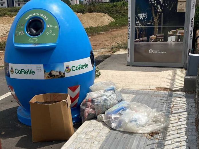 abbandono rifiuti parco urbano telecamere videosorveglianza