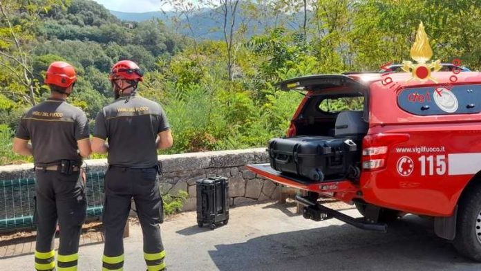 vigili del fuoco ricerche ultraleggero