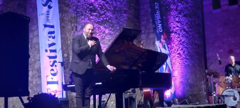 Raphael Gualazzi