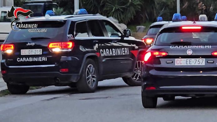 auto carabinieri reggio
