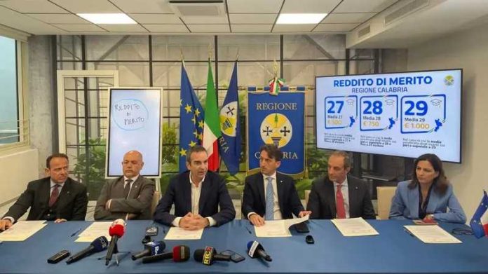 reddito di merito in calabria universita