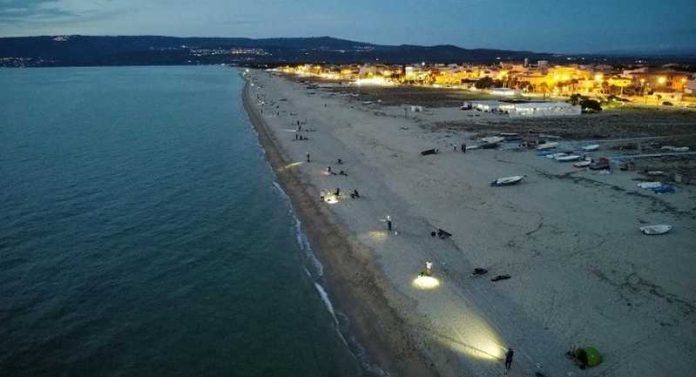 spiaggia san ferdinandp notte