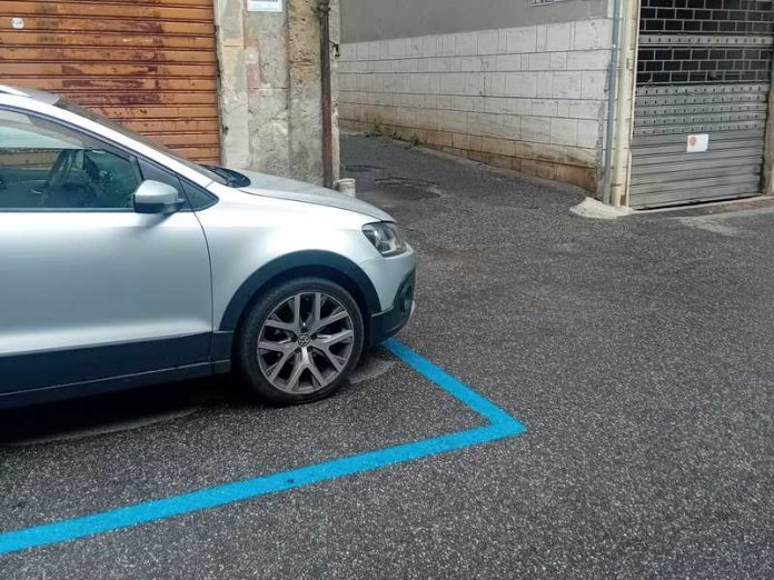 strisce blu vibo