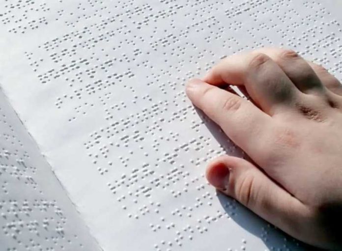 assistente braille