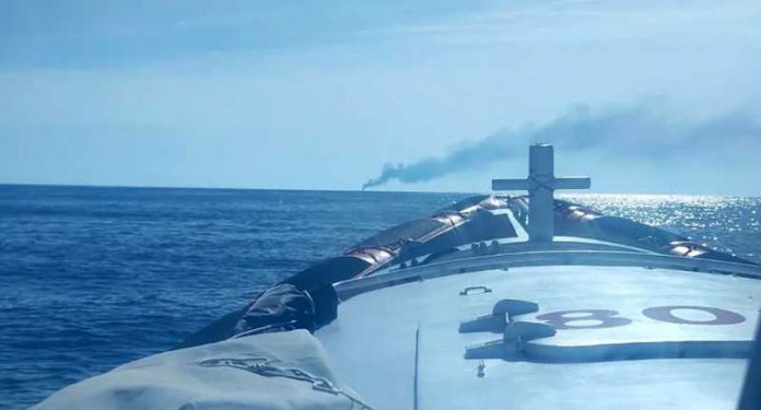 incendio imbarcazione san lucido