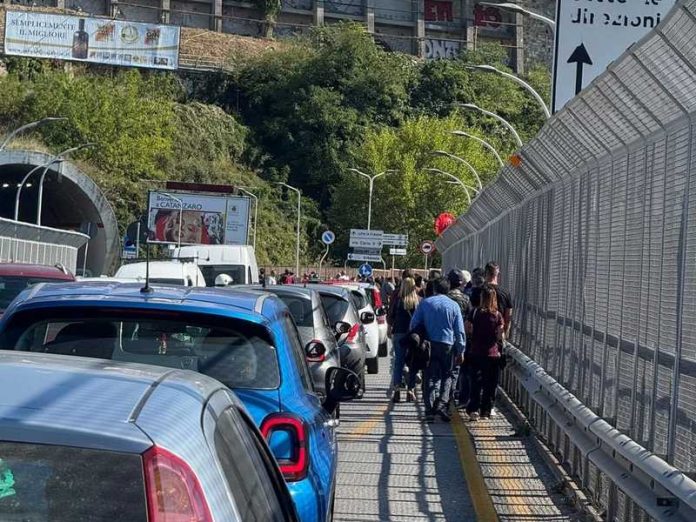 ponte catanzaro bloccato