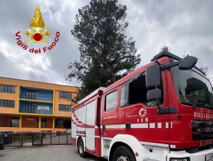 vigili del fuoco crotone